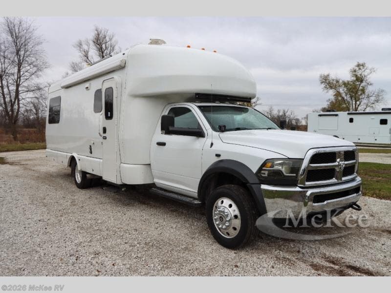 Used 2016 Born Free Majestic BORN FREE available in Perry, Iowa