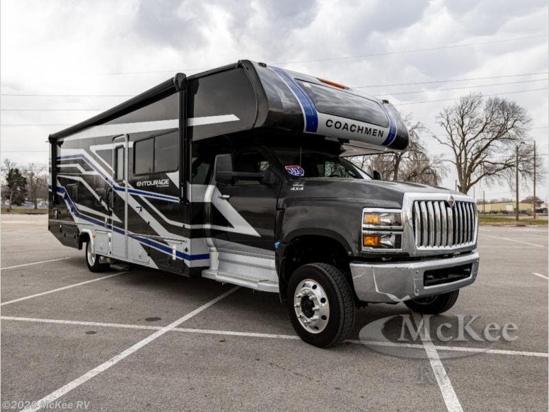 New 2026 Coachmen Entourage 330DSI available in Perry, Iowa
