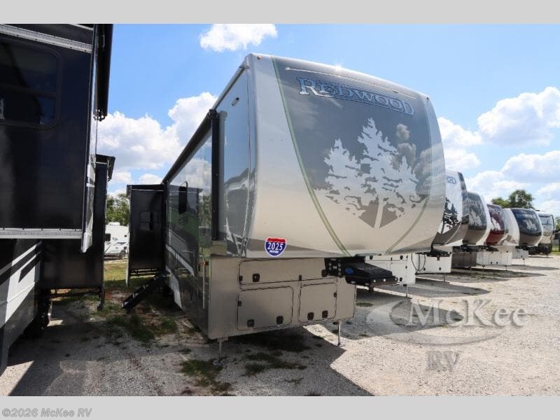 New 2025 Redwood RV Redwood RW401LK available in Perry, Iowa