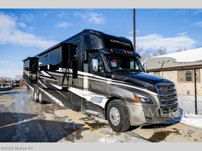 New 2026 Show Hauler Adventure 4501 available in Perry, Iowa
