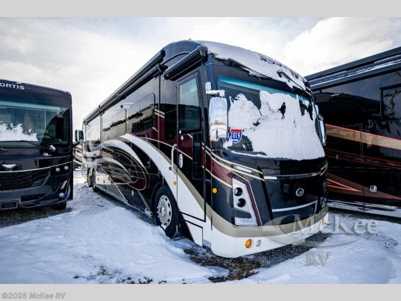 Used 2019 Monaco RV Signature 44M available in Perry, Iowa