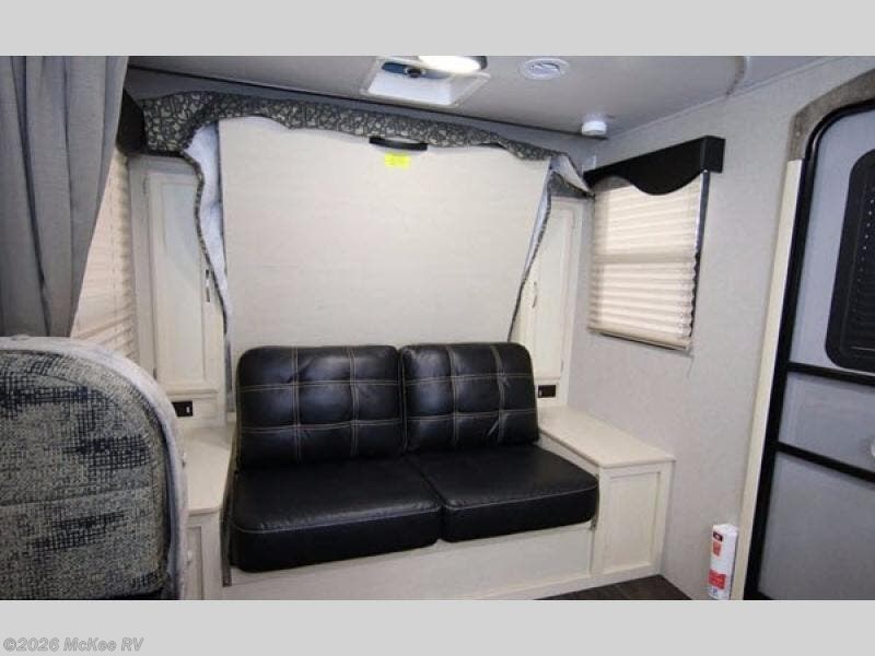 Used 2018 Winnebago Micro Minnie 2108DS available in Perry, Iowa