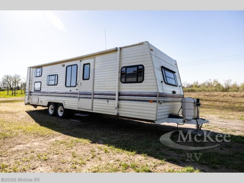 Used 1992 Fleetwood Prowler 29S available in Perry, Iowa