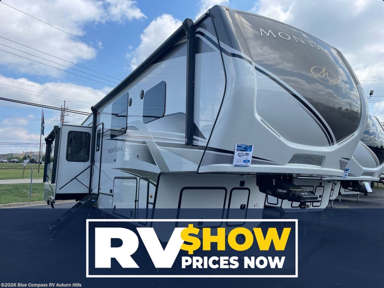 New 2025 Keystone Montana 3231CK available in Auburn Hills, Michigan