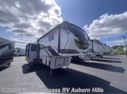 New 2025 Keystone Montana High Country 351BH available in Auburn Hills, Michigan