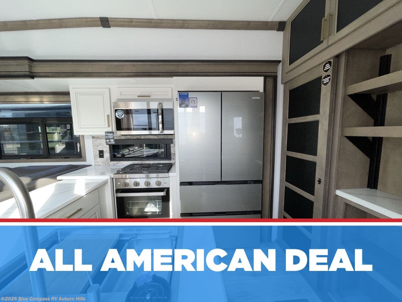 New 2025 Keystone Montana 3532SP available in Auburn Hills, Michigan