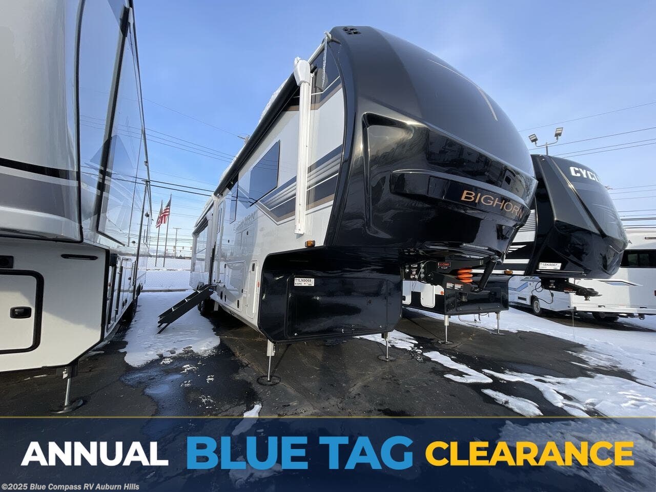 New 2026 Heartland Bighorn 38RE available in Auburn Hills, Michigan