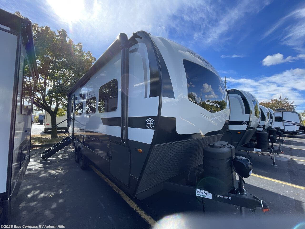New 2026 Forest River Rockwood Mini Lite 2205S available in Auburn Hills, Michigan
