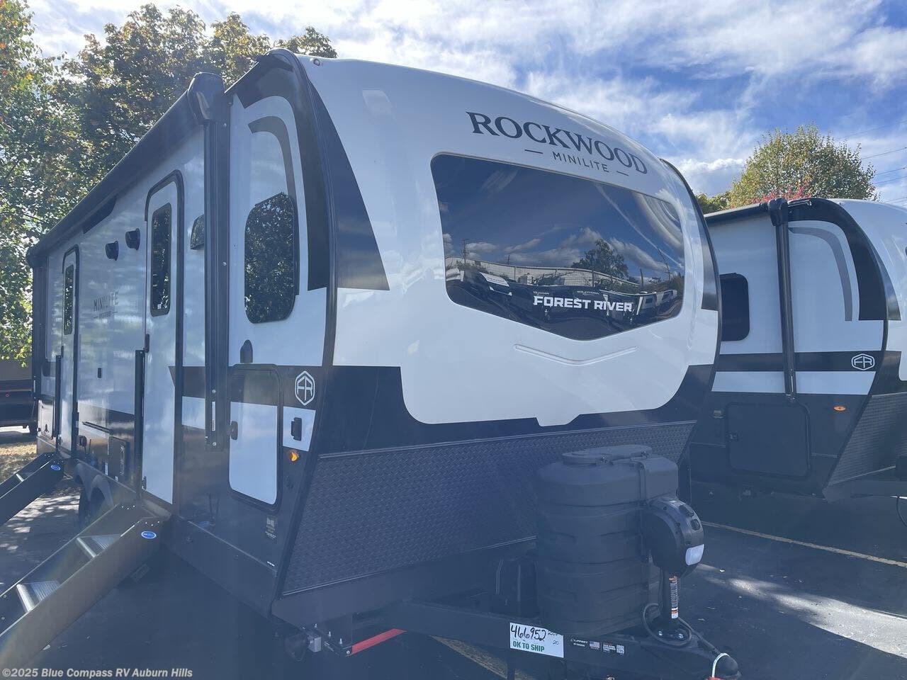 New 2026 Forest River Rockwood Mini Lite 2506FK available in Auburn Hills, Michigan