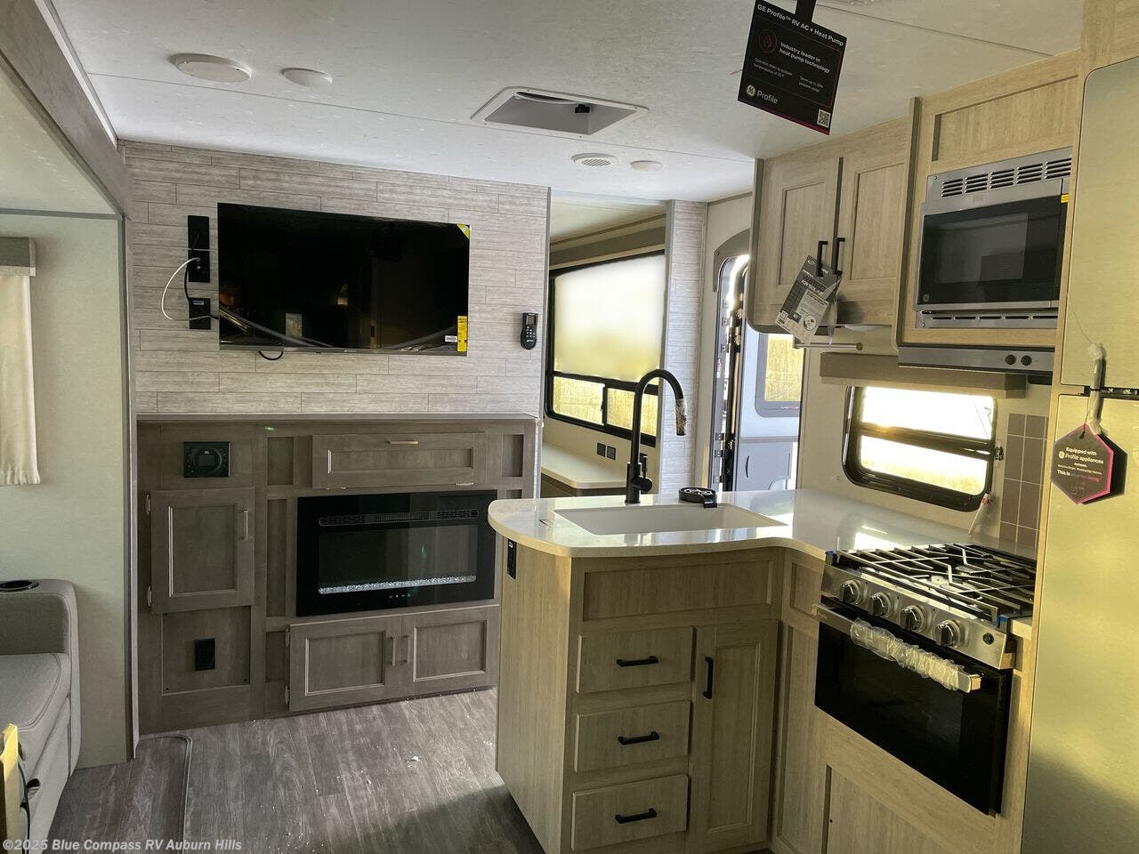 New 2026 Forest River Aurora 34BHTS available in Auburn Hills, Michigan