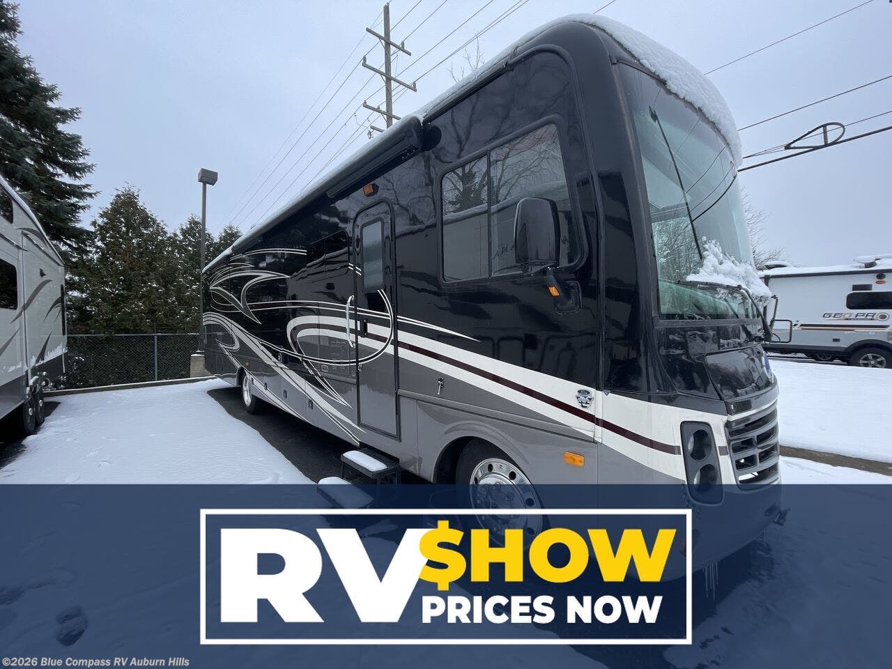 Used 2019 Holiday Rambler Vacationer 36F available in Auburn Hills, Michigan