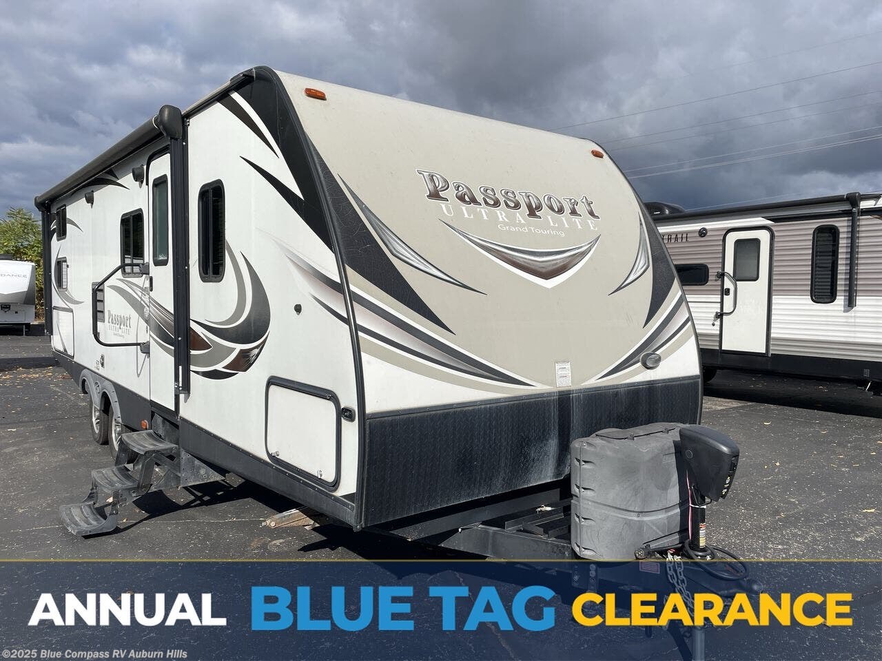 Used 2017 Keystone Passport 2670BH available in Auburn Hills, Michigan