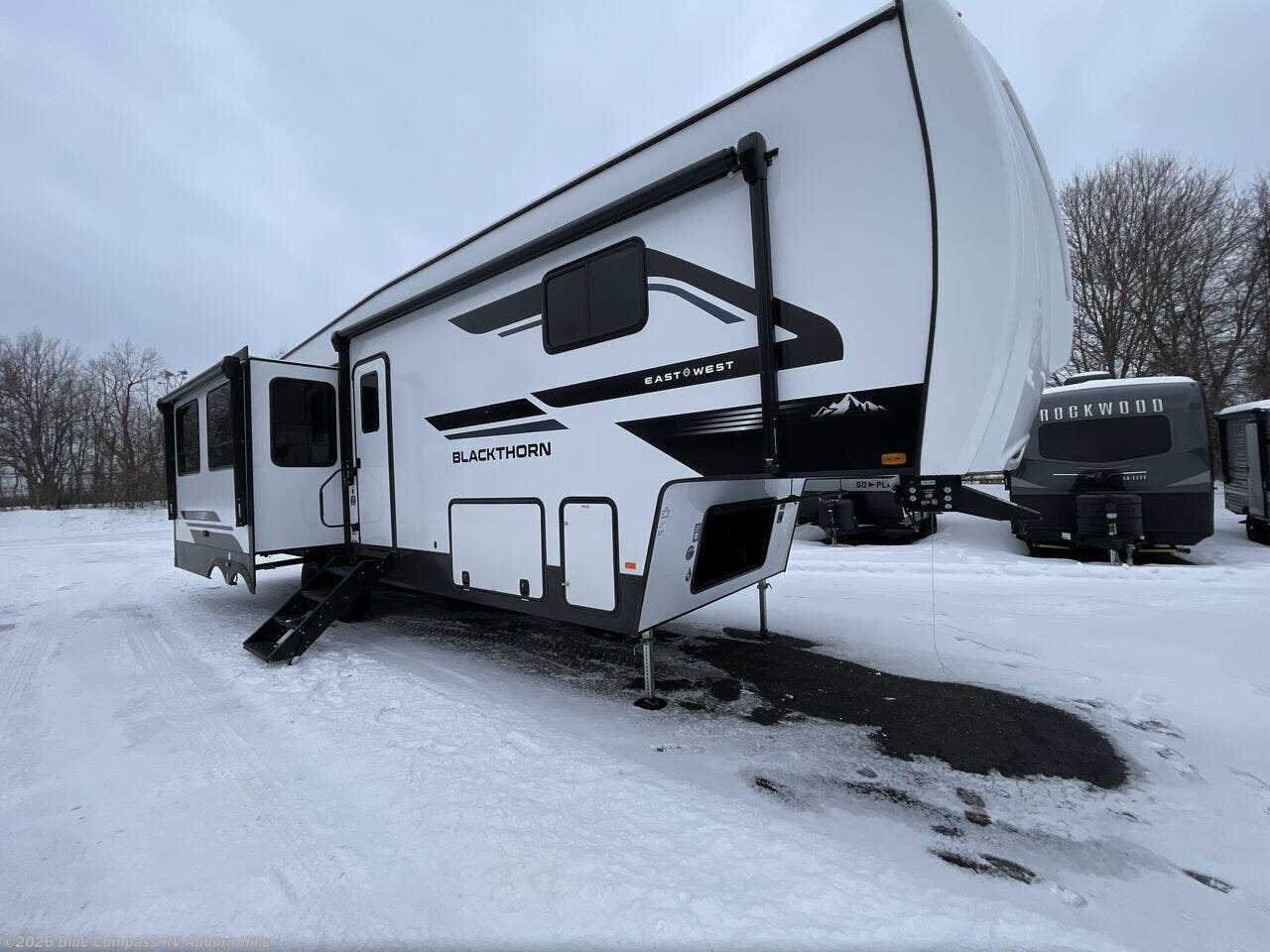 New 2026 East to West Blackthorn 2990MK available in Auburn Hills, Michigan