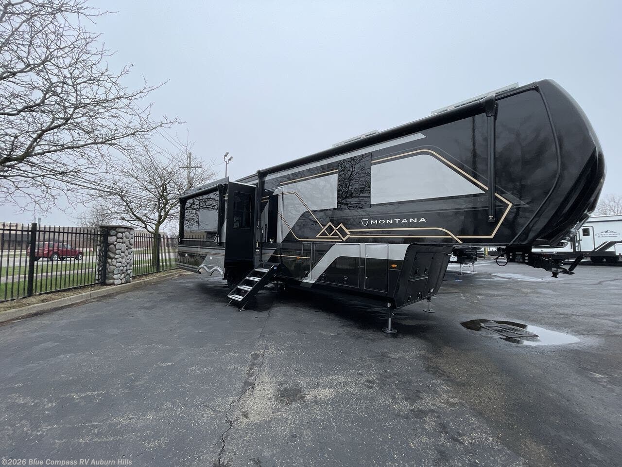 New 2026 Keystone Montana 3100RL available in Auburn Hills, Michigan
