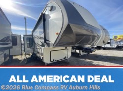 Used 2018 Forest River Cardinal 3350RL available in Auburn Hills, Michigan