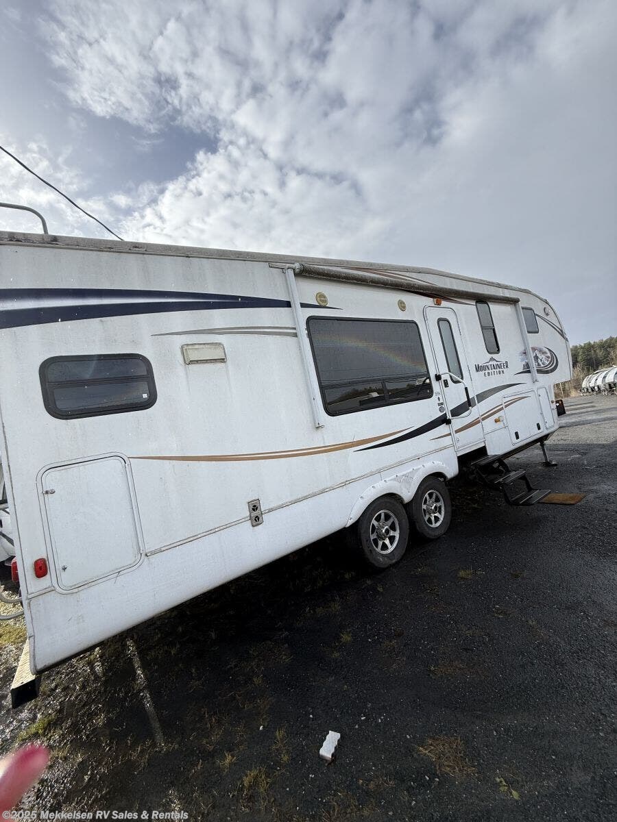 Used 2012 Keystone Montana MONTANA 295RKD available in East Montpelier, Vermont