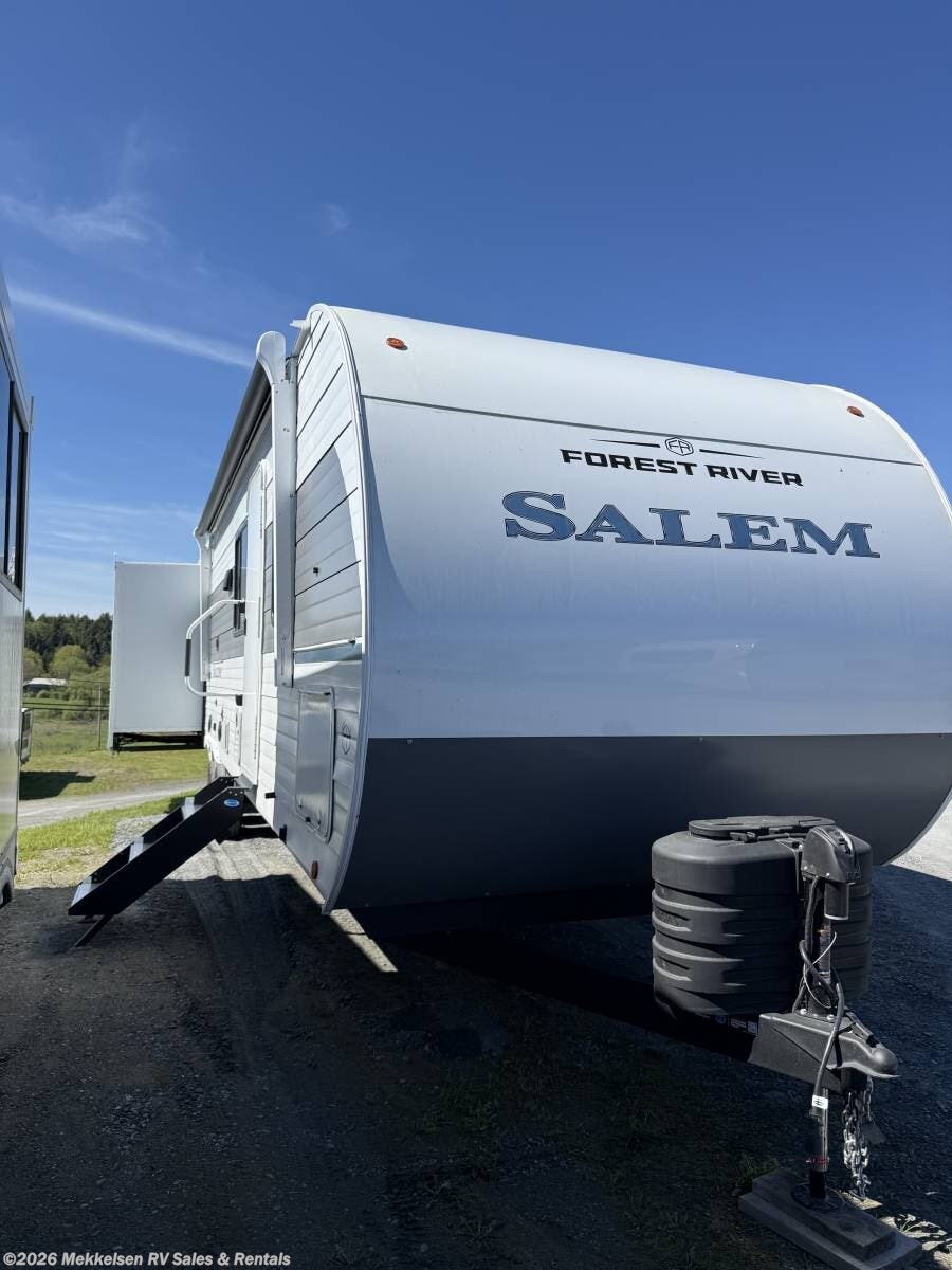 New 2026 Forest River Salem 31KQBTS available in East Montpelier, Vermont