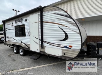 Used 2016 Forest River Wildwood X-Lite 201BHXL available in Willow Street, Pennsylvania