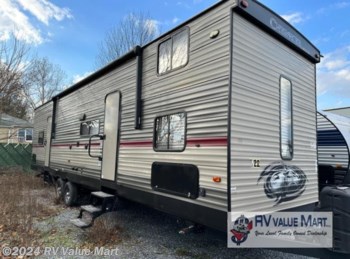 Used 2019 Forest River Cherokee Destination Trailers 39RESE available in Willow Street, Pennsylvania