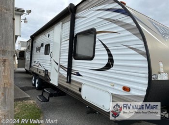 Used 2017 Forest River Wildwood X-Lite 273QBXL available in Willow Street, Pennsylvania