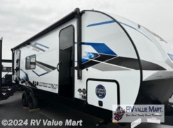 New 2024 Forest River Cherokee Alpha Wolf 23LDE-L available in Willow Street, Pennsylvania