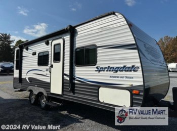 Used 2017 Keystone  Summerland 2020QB available in Willow Street, Pennsylvania