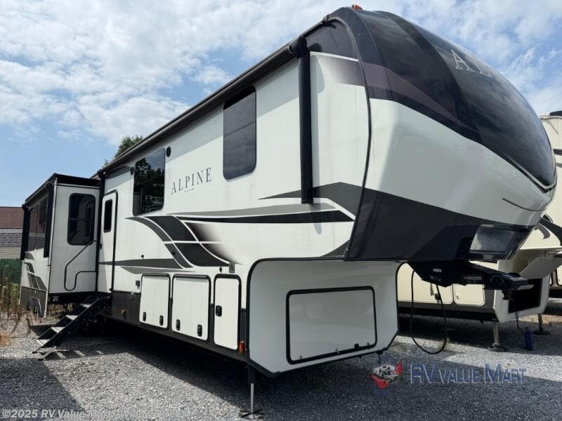 Used 2021 Keystone Alpine 3910RK available in Willow Street, Pennsylvania