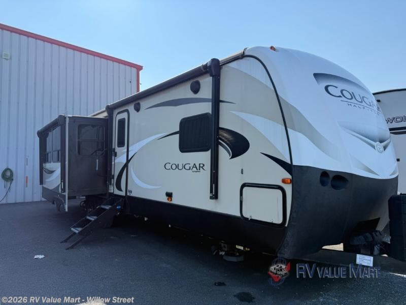 Used 2018 Keystone Cougar Half-Ton Series 32RLI available in Willow Street, Pennsylvania