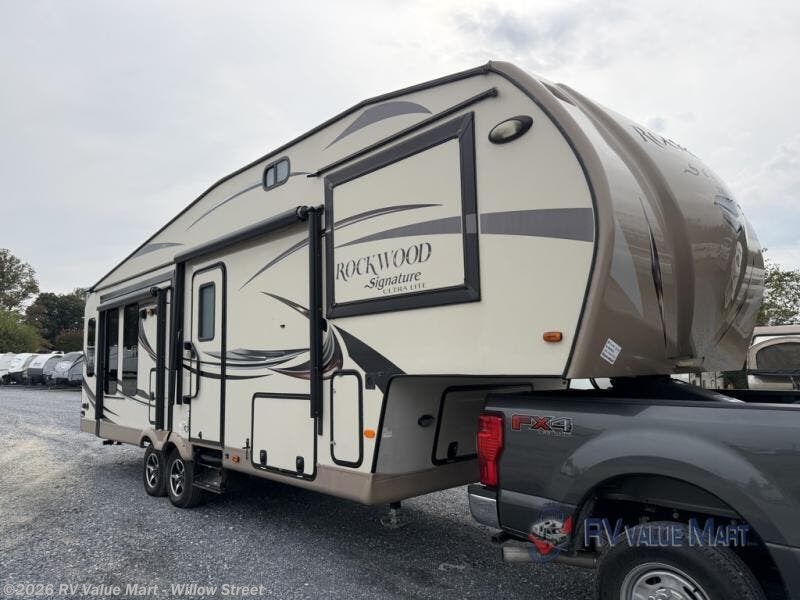 Used 2015 Forest River Rockwood Signature Ultra Lite 8289WS available in Willow Street, Pennsylvania
