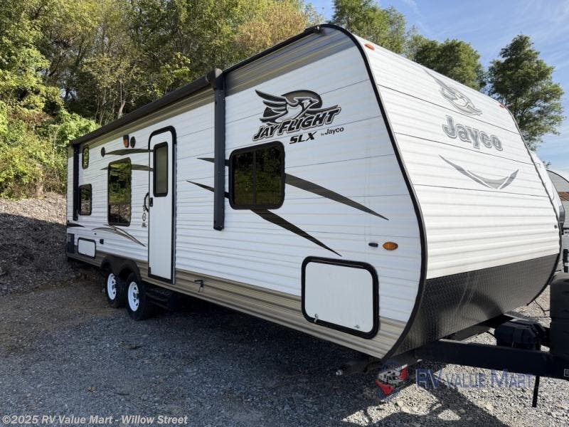Used 2017 Jayco Jay Flight SLX 264BHW available in Willow Street, Pennsylvania