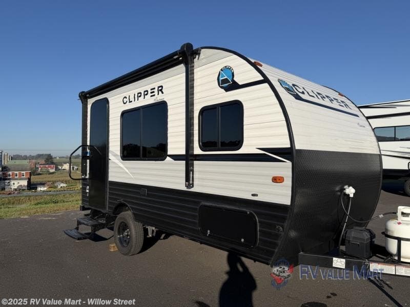 Used 2022 Coachmen Clipper Cadet 16CFB available in Willow Street, Pennsylvania
