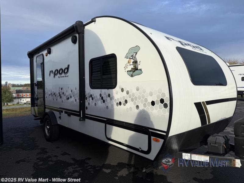 Used 2021 Forest River  R Pod RP-195 available in Willow Street, Pennsylvania