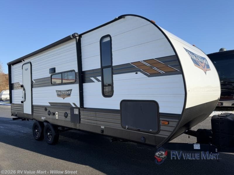 Used 2020 Forest River Wildwood 22RBS available in Willow Street, Pennsylvania