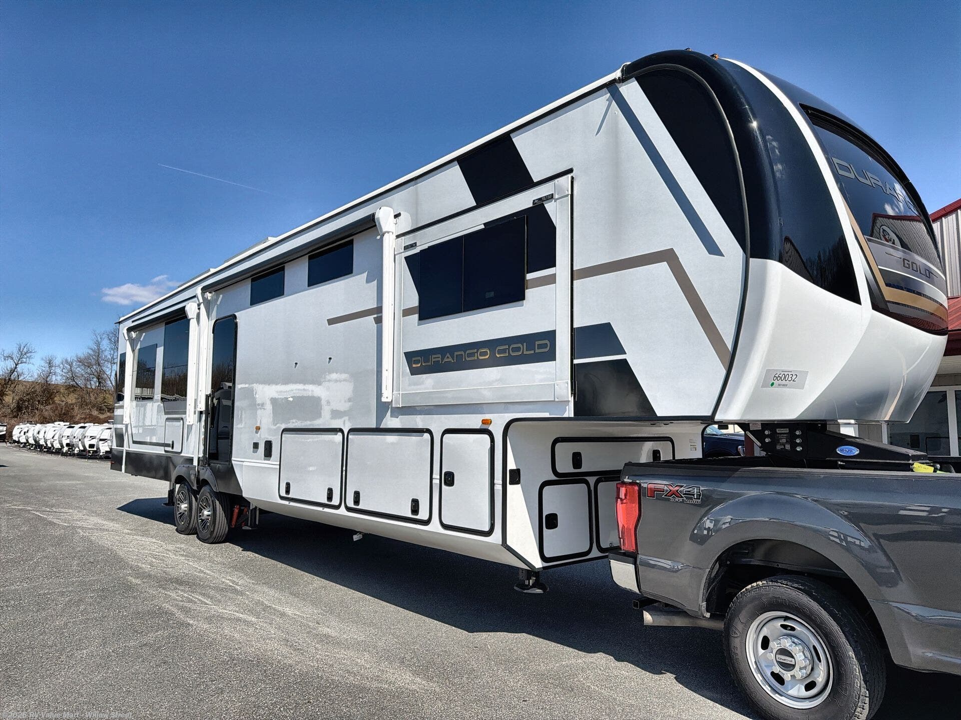 New 2026 K-Z Durango Gold 384MSQ available in Willow Street, Pennsylvania