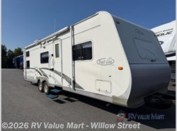 Used 2006 R-Vision Trail Lite 8304-S available in Willow Street, Pennsylvania