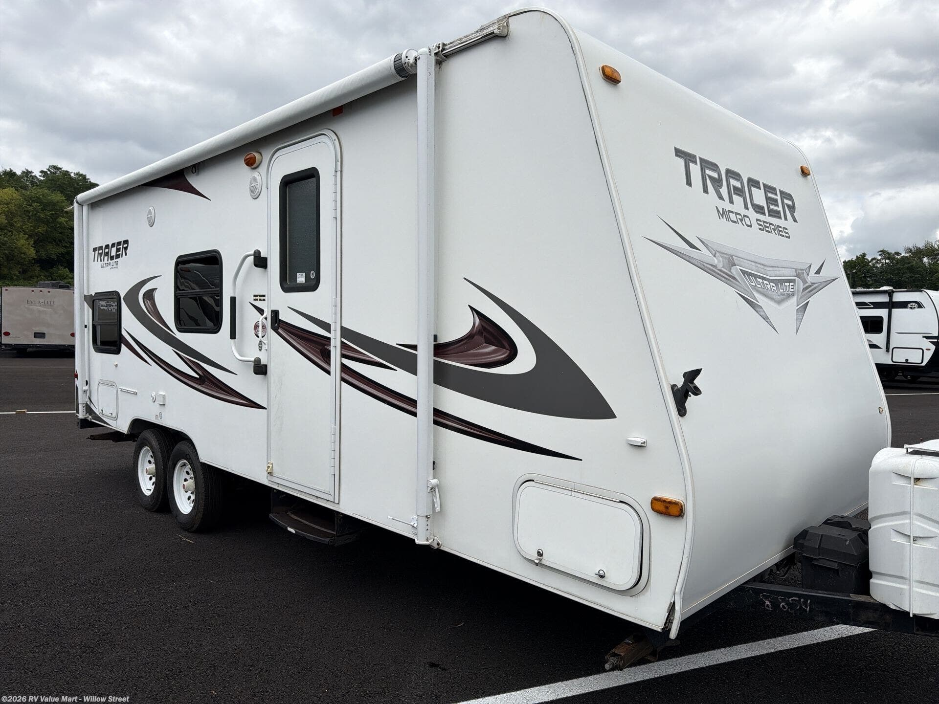 Used 2011 Forest River Tracer 225m available in Willow Street, Pennsylvania