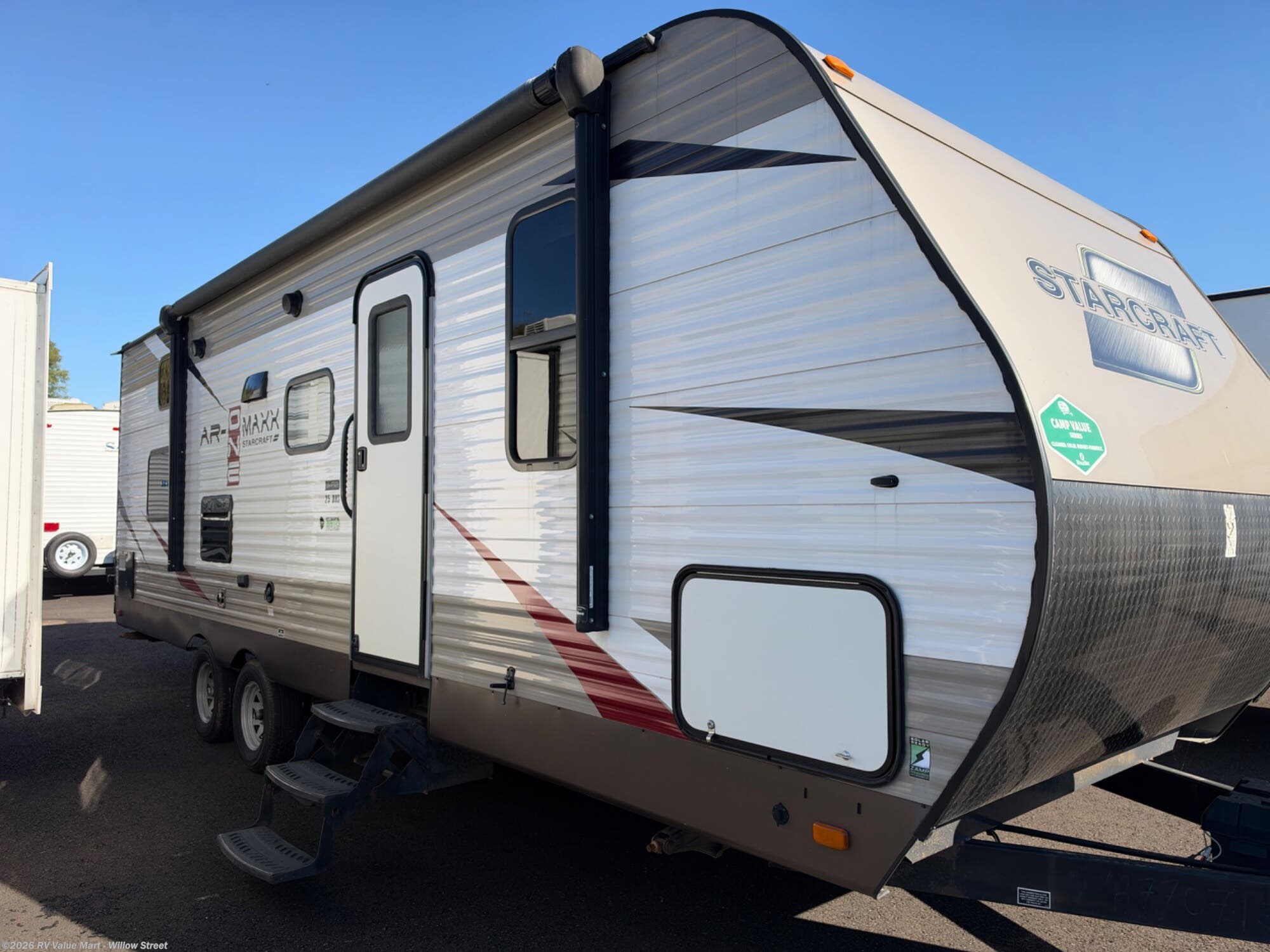 Used 2016 Starcraft AR-ONE MAXX 25BHS available in Willow Street, Pennsylvania