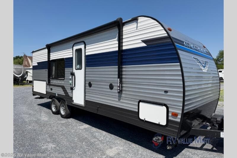 Used 2022 Prime Time Avenger 26BK available in Willow Street, Pennsylvania