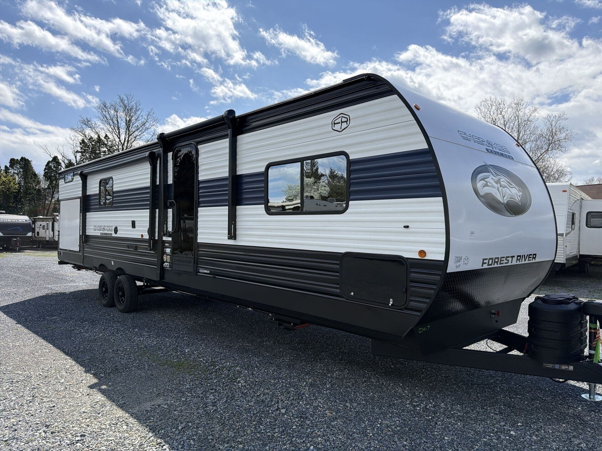 New 2026 Forest River Cherokee Wolf Den 304SR available in Willow Street, Pennsylvania
