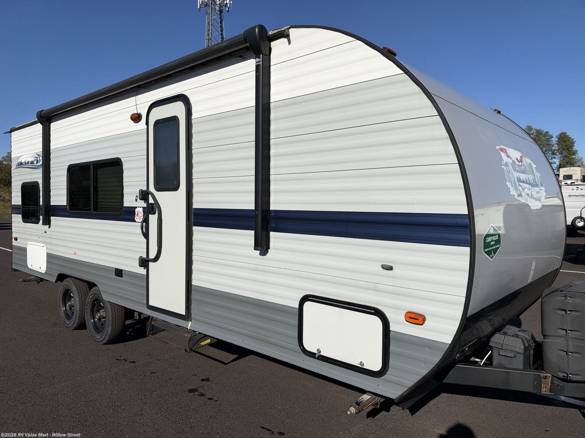Used 2021  Gulf Stream Envision 25BHS by Gulf Stream from RV Value Mart - Willow Street in Willow Street, PA