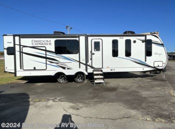 New 2022 Coachmen Freedom Express Liberty Edition 324RLDSLE available in Byron, Georgia