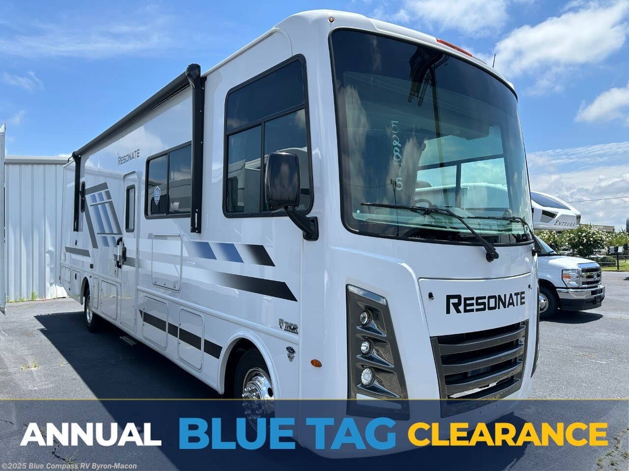 New 2025 Thor Motor Coach Resonate 32B available in Byron, Georgia
