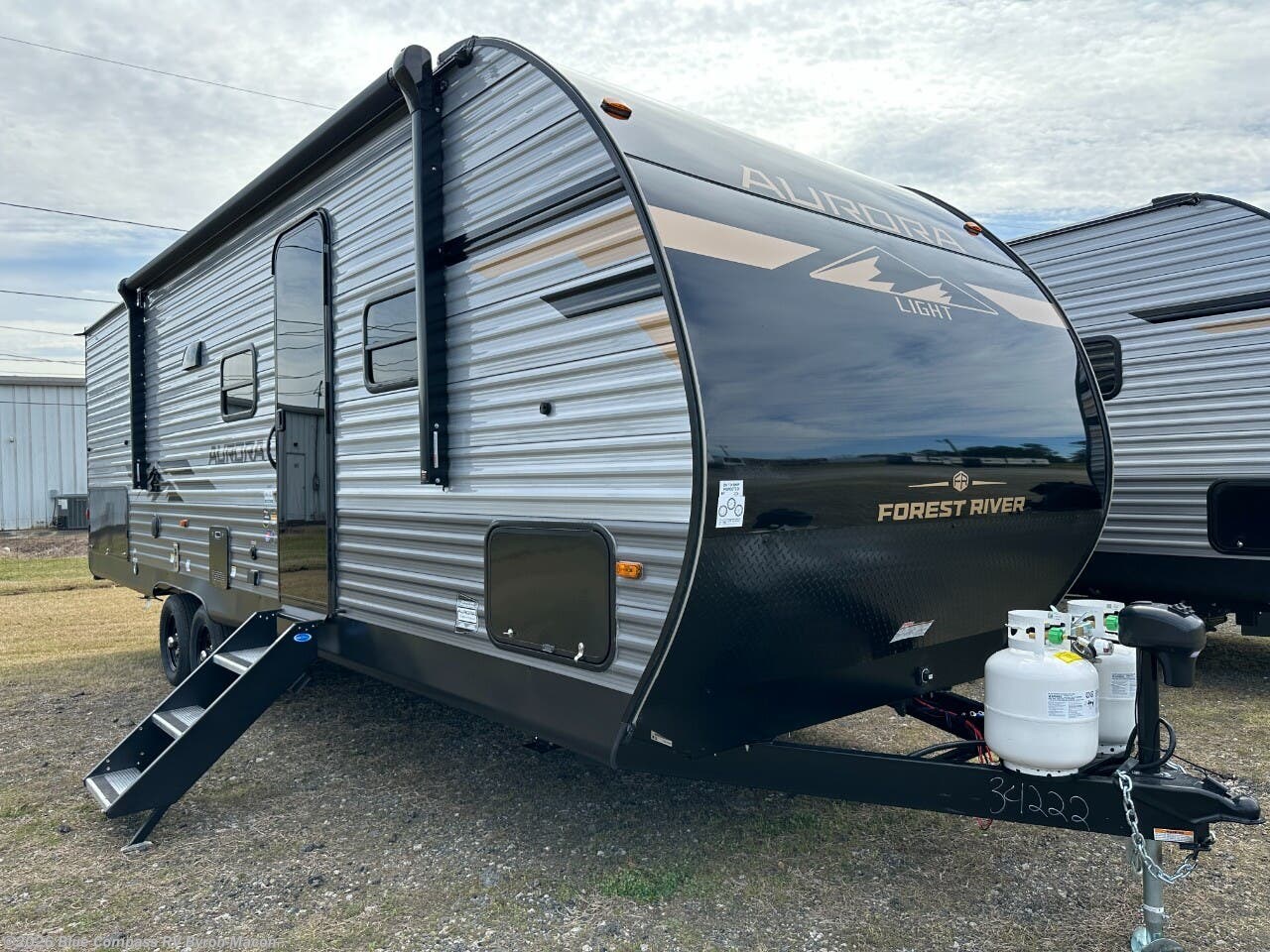 New 2026 Forest River Aurora Light 26BHS available in Byron, Georgia