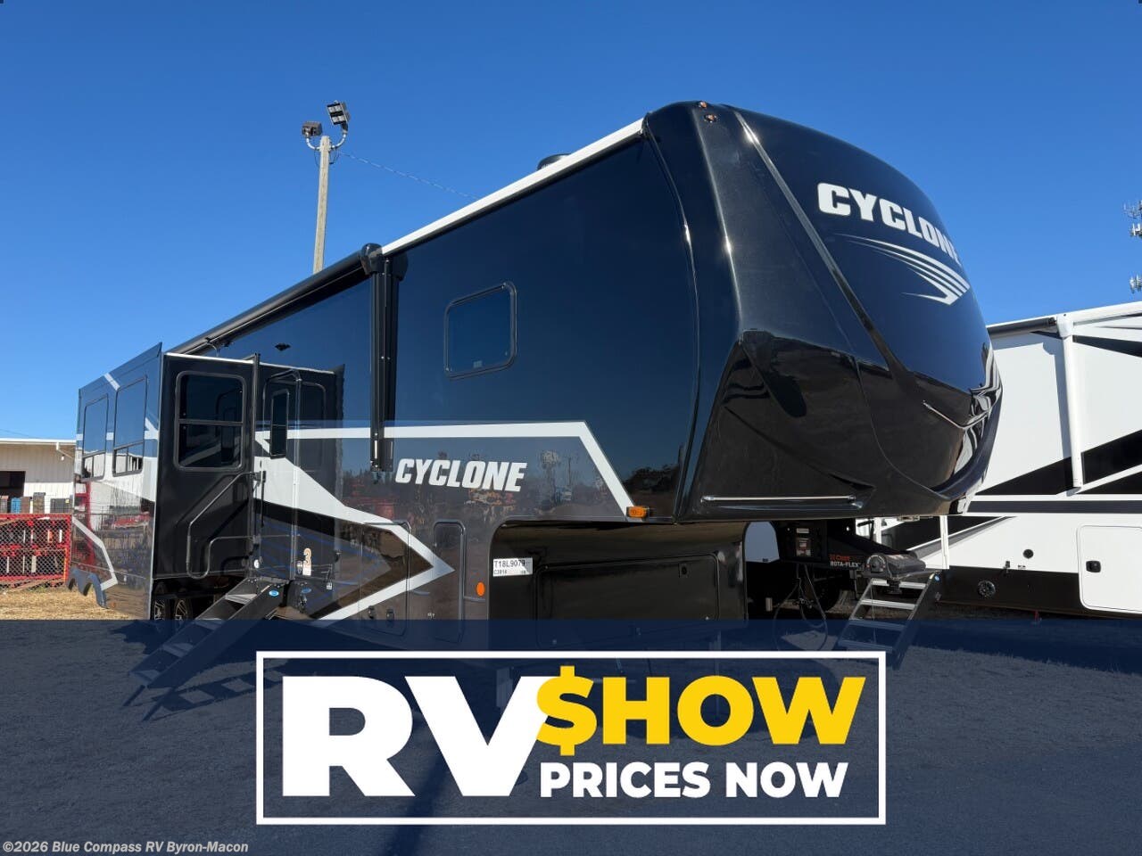 New 2026 Heartland Cyclone 3914 available in Byron, Georgia