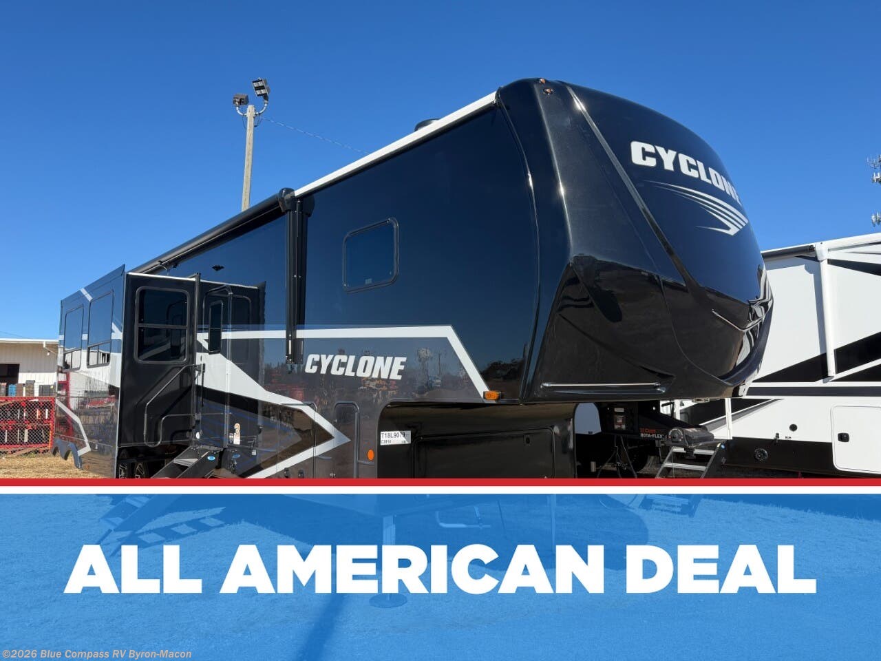 New 2026 Heartland Cyclone 3914 available in Byron, Georgia