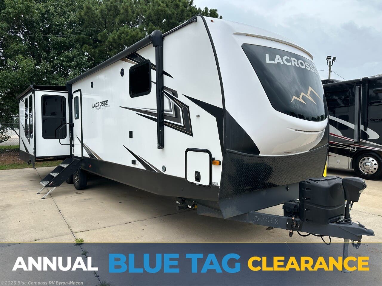 Used 2022 Prime Time LaCrosse 3411RK available in Byron, Georgia