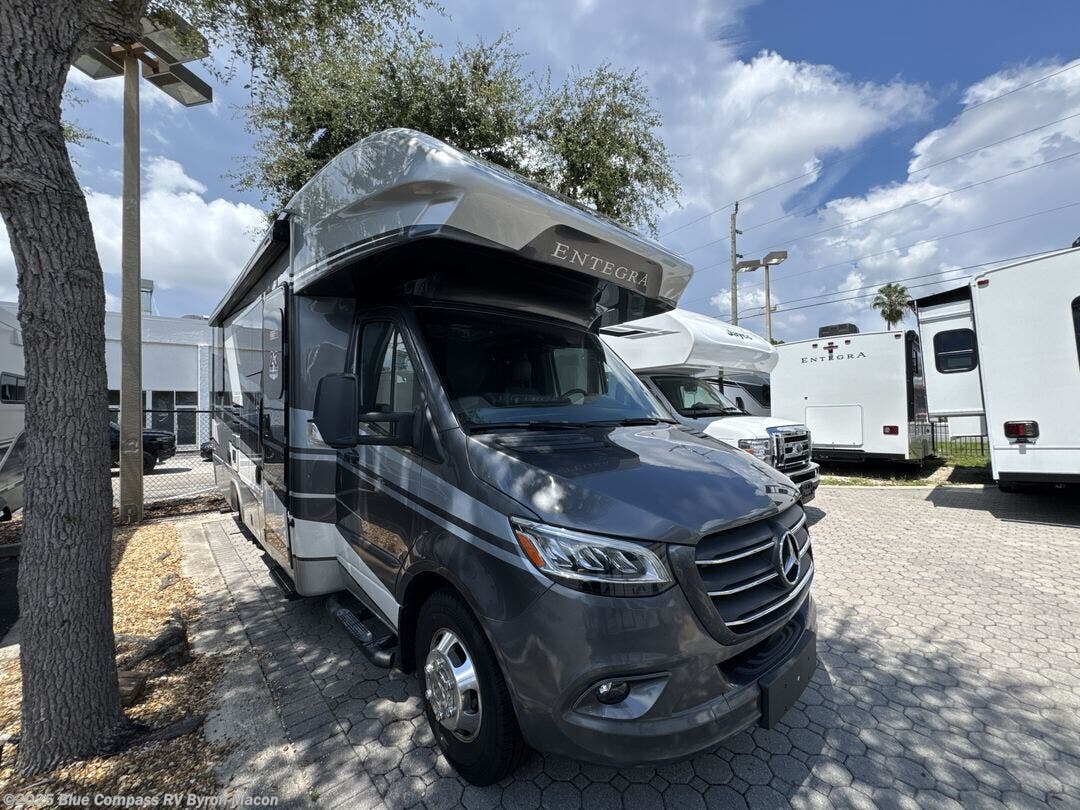 New 2026 Entegra Coach Qwest 24L available in Byron, Georgia