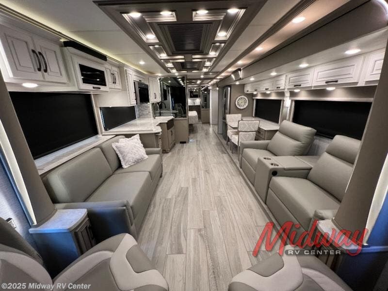 Used 2025 Newmar Dutch Star 4081 available in Grand Rapids, Michigan