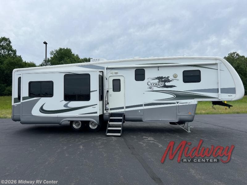 Used 2008 Newmar Cypress CPFW 35KSRL available in Grand Rapids, Michigan