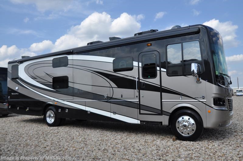 New 2018 Holiday Rambler Vacationer 36H Bunk House, Bath & 1/2 W/LX Pkg, Sat, W/D available in Alvarado, Texas